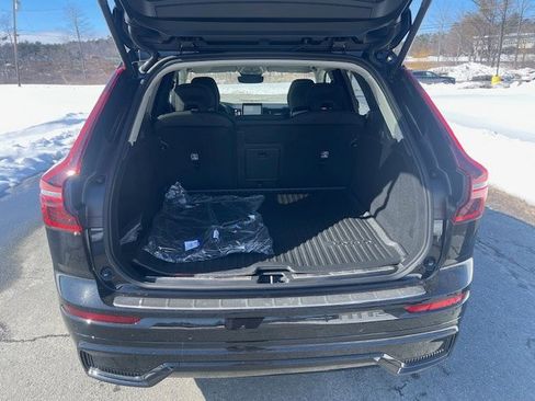 New 2026 Volvo XC60 B5 Plus w/ Protection Package Premier image 8