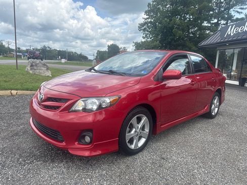 Used 2012 Toyota Corolla S FWD image 2