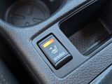 Used 2018 Nissan Rogue SV image 4