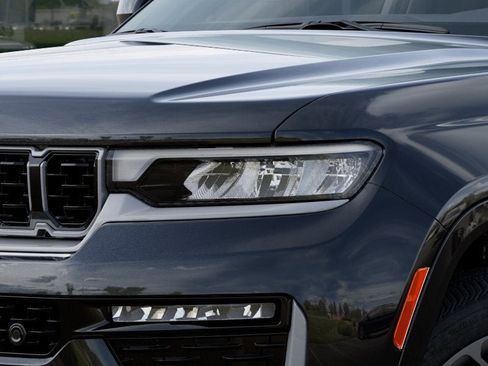 New 2026 Jeep Grand Cherokee L Summit w/ Obsidian Package image 36