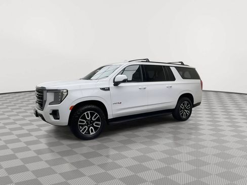 Certified 2021 GMC Yukon XL AT4 w/ Technology Package AWD/4WD image 40