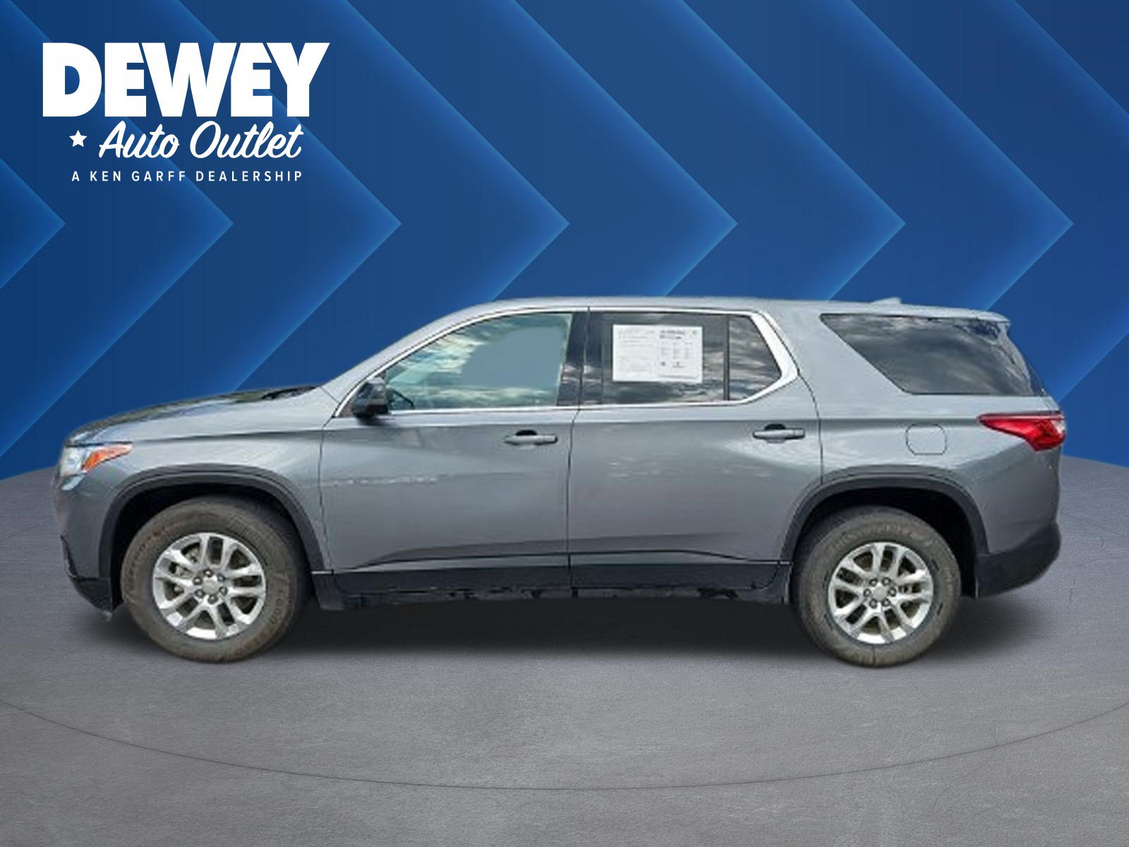 Used 2021 Chevrolet Traverse LS AWD/4WD image 1