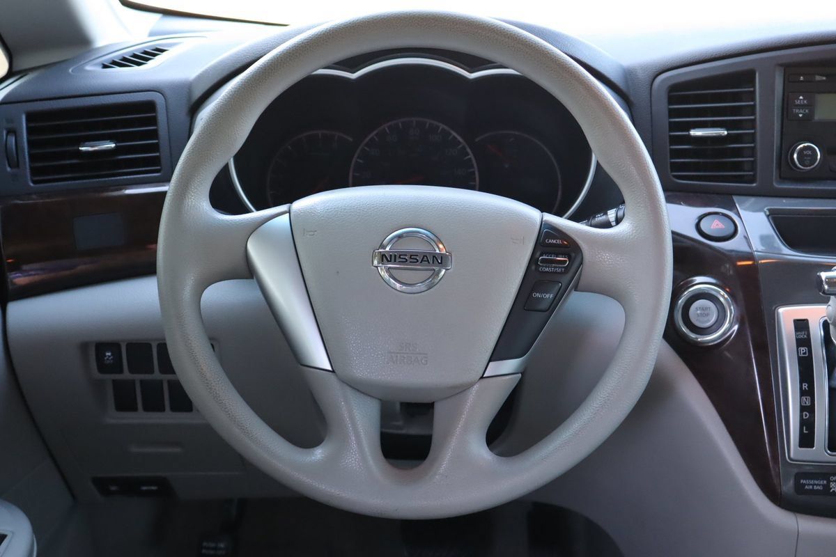 Used 2014 Nissan Quest S FWD image 18