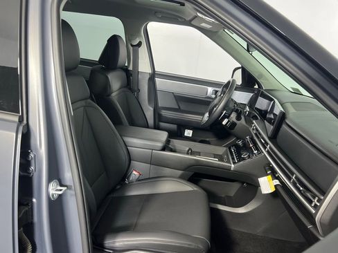 Used 2025 Hyundai Santa Fe XRT image 32