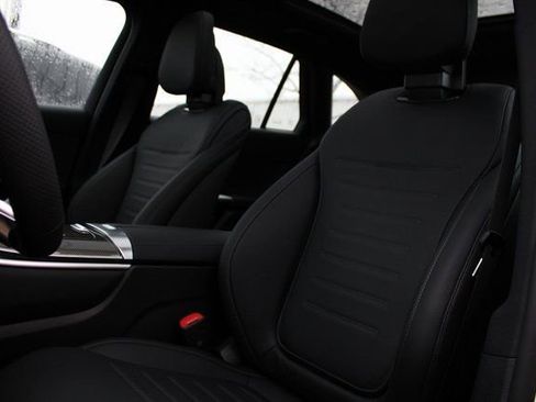 New 2025 Mercedes-Benz GLC 43 AMG 4MATIC image 34