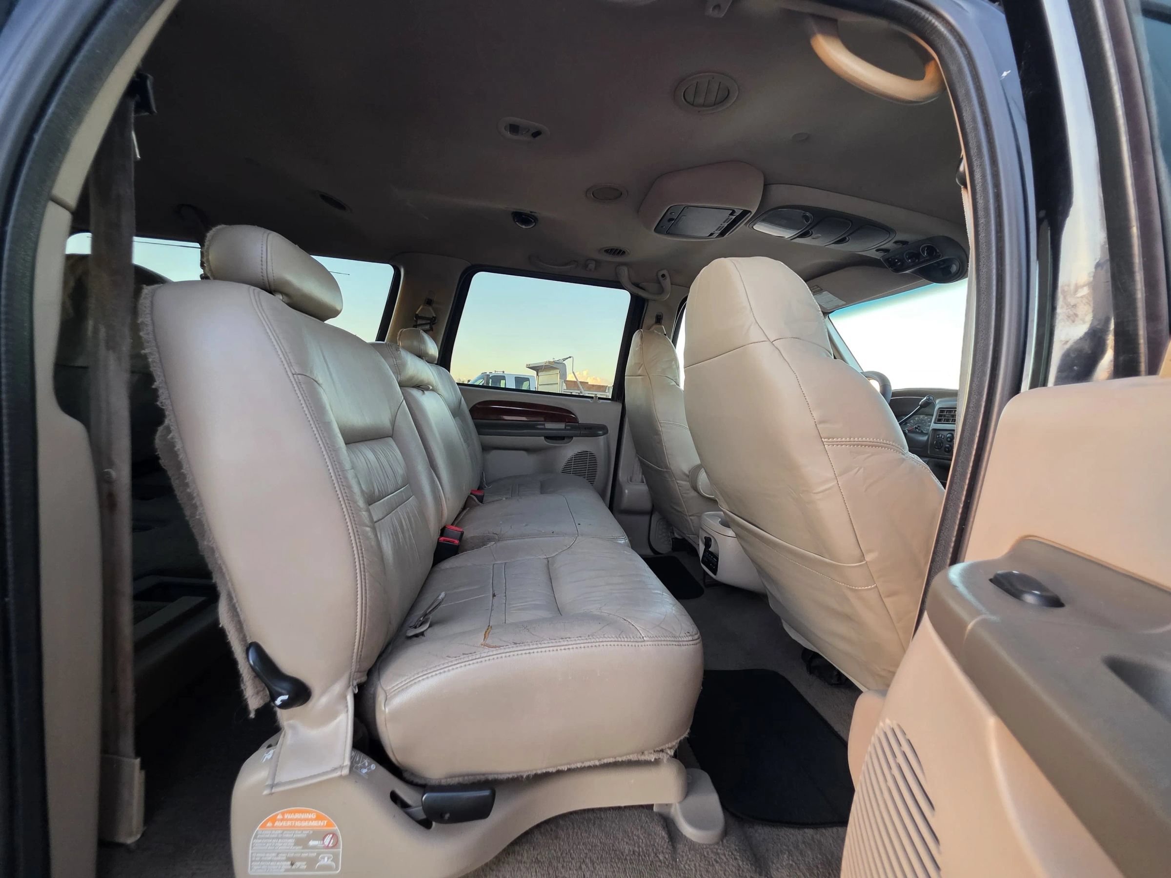 Used 2000 Ford Excursion Limited AWD/4WD image 12