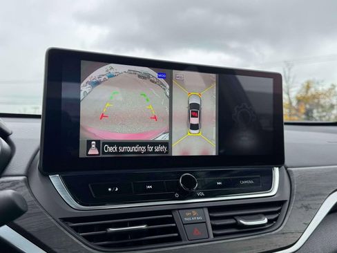 Certified 2025 Nissan Altima 2.5 SL image 29