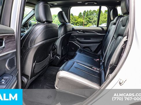 Used 2024 Jeep Grand Cherokee Limited 4xe AWD/4WD image 19