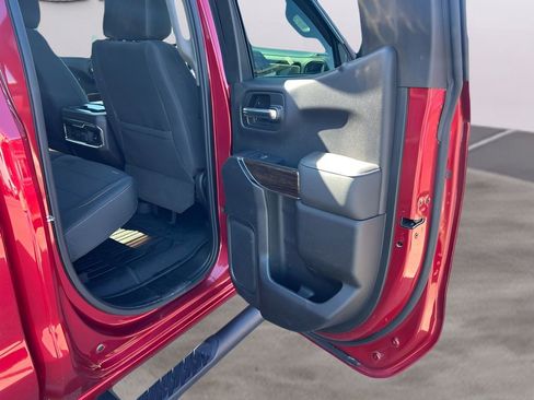 Used 2019 GMC Sierra 1500 Elevation w/ Elevation Value Package image 19