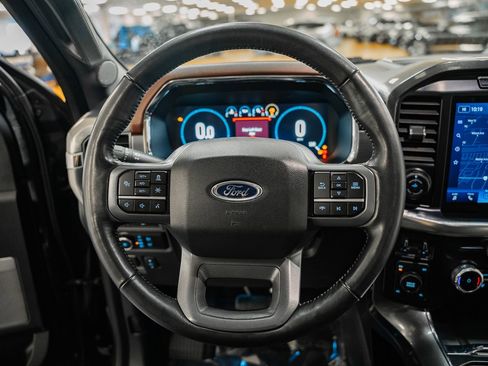 Certified 2023 Ford F150 Lariat w/ Equipment Group 502A High image 38