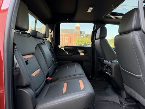 Used 2026 GMC Sierra 2500 AT4 w/ AT4 Premium Plus Package AWD/4WD image 33