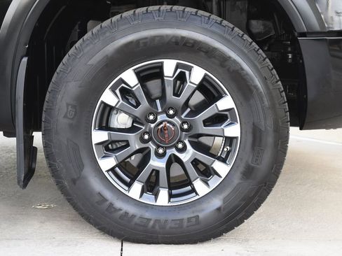 Used 2024 Nissan Titan PRO-4X w/ Off Road Protection Package AWD/4WD image 34