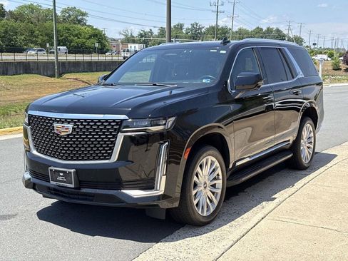 Used 2022 Cadillac Escalade Luxury AWD/4WD image 21