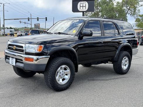 Used 1996 Toyota 4Runner SR5 AWD/4WD image 10