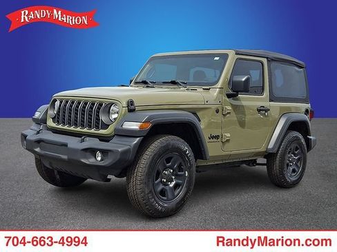 Used 2025 Jeep Wrangler Sport AWD/4WD image 1