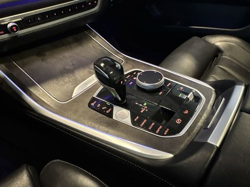 Used 2020 BMW X7 xDrive40i w/ M Sport Package image 20