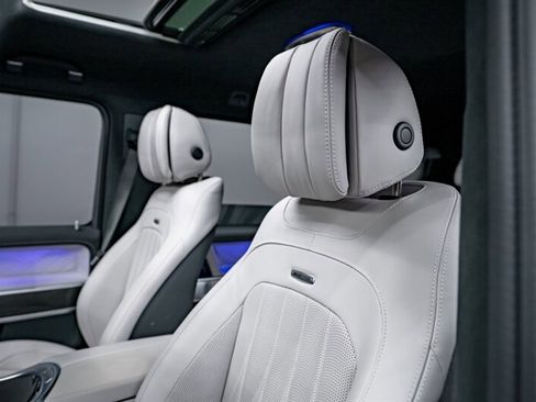 Used 2025 Mercedes-Benz G 63 AMG AMG G 63 image 3