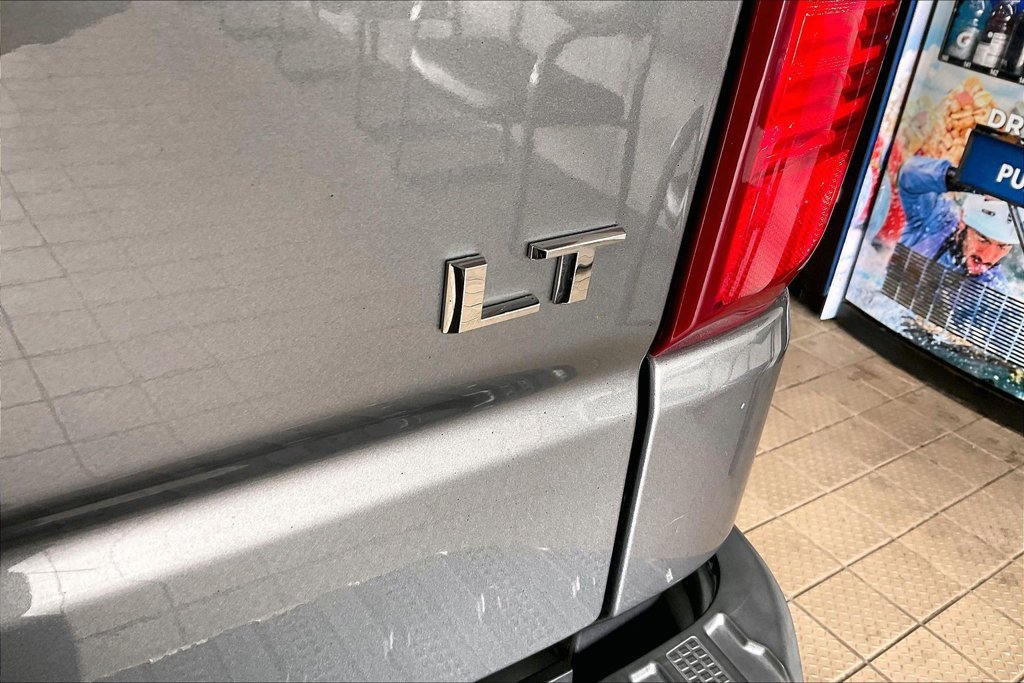 Used 2020 Chevrolet Silverado 1500 LT w/ Texas Edition RWD image 19