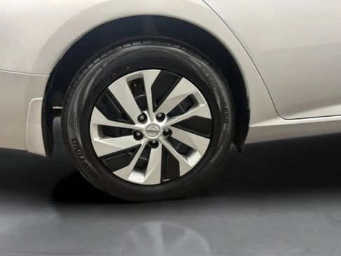Used 2019 Nissan Altima 2.5 S FWD image 26