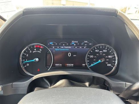 Certified 2022 Ford F350 Lariat w/ Lariat Value Package image 27