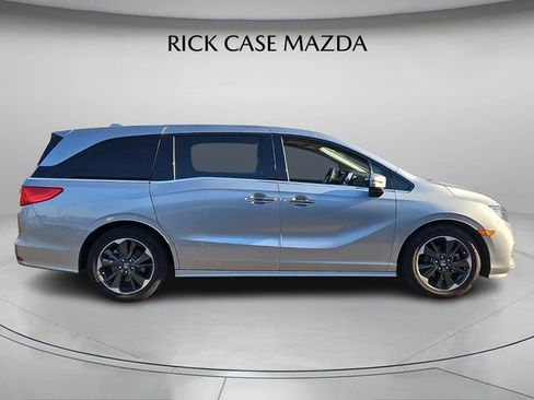 Used 2023 Honda Odyssey Elite image 4