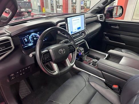 Used 2024 Toyota Tundra Platinum image 11