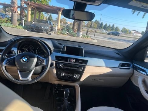 Used 2016 BMW X1 xDrive28i AWD/4WD image 12