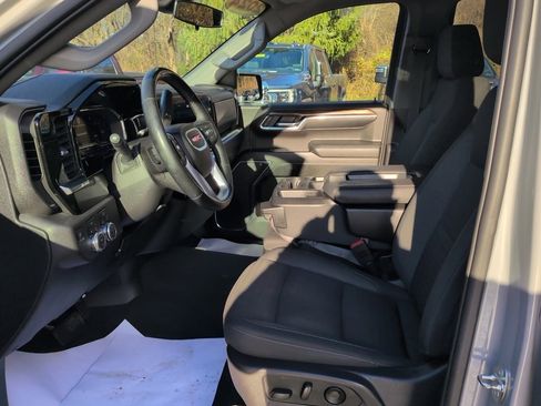 Used 2024 GMC Sierra 1500 Elevation image 14