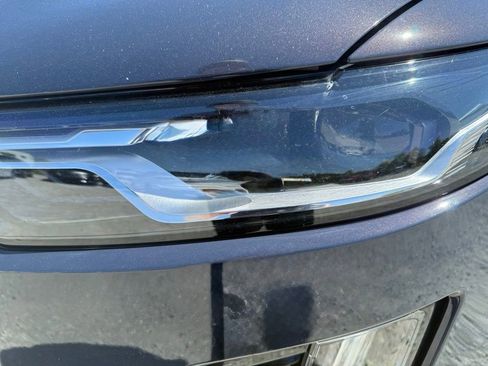 Used 2024 Cadillac XT6 Premium Luxury w/ LPO, Floor Liner Package AWD/4WD image 9
