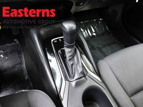 Used 2023 Toyota Corolla LE FWD image 13