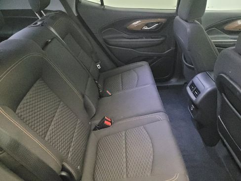 Used 2020 GMC Terrain SLE image 19