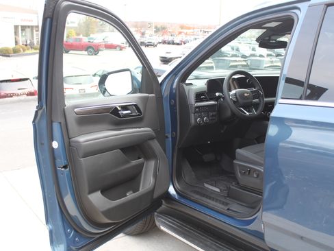 New 2026 Chevrolet Tahoe LS image 8