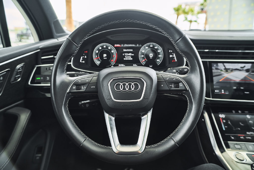 Used 2025 Audi Q7 3.0T Premium Plus AWD/4WD image 18
