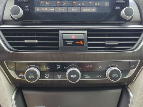 Used 2019 Honda Accord EX-L image 20