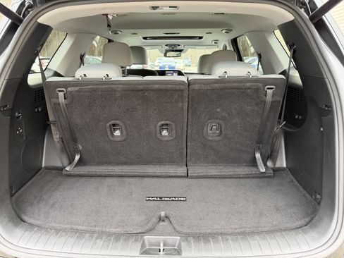 Used 2022 Hyundai Palisade SEL w/ Convenience Package image 28