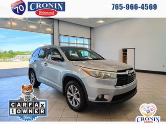 Used 2015 Toyota Highlander XLE AWD/4WD video 1