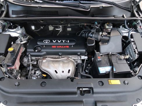 Used 2008 Toyota RAV4 Limited image 27