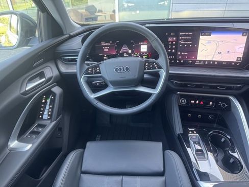 New 2025 Audi Q5 Premium Plus image 11