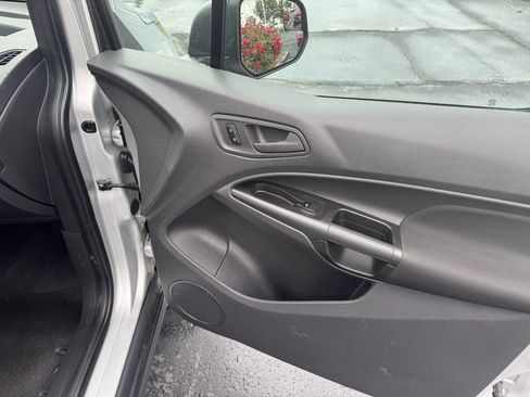 Used 2015 Ford Transit Connect XL image 23