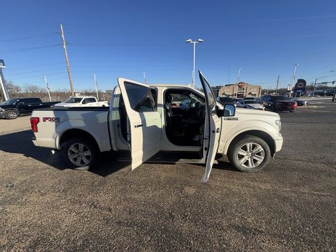 Used 2018 Ford F150 Platinum w/ Equipment Group 701A Luxury image 8