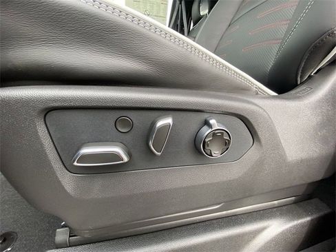 New 2026 GMC Yukon XL AT4 Ultimate image 12