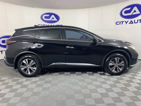 Used 2020 Nissan Murano S FWD image 2