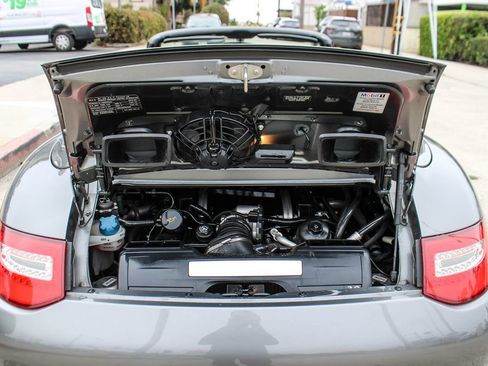 Used 2010 Porsche 911 Carrera S RWD image 31
