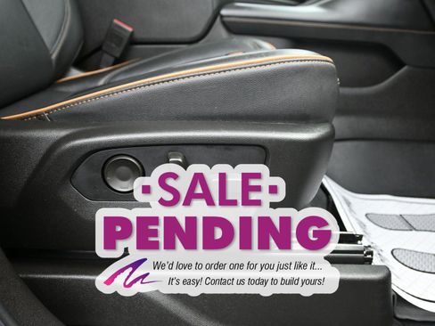 Used 2021 GMC Yukon AT4 w/ AT4 Premium Plus Package image 12