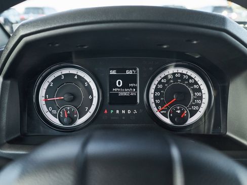 Used 2024 RAM 1500 Classic Warlock image 41