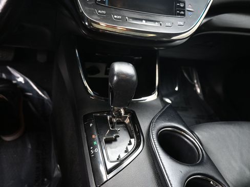 Used 2016 Toyota Avalon XLE Premium image 15