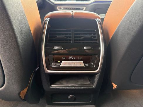 Used 2022 BMW X5 xDrive40i image 38