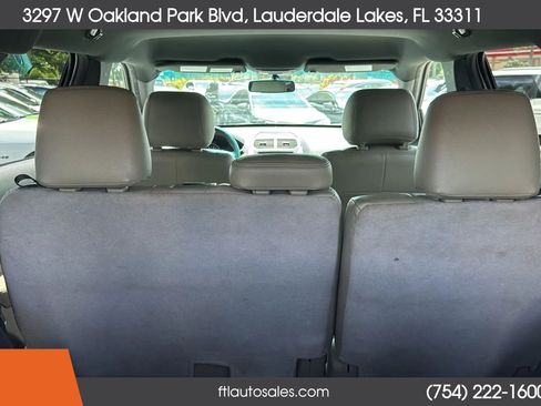 Used 2015 Ford Explorer XLT w/ Equipment Group 201B FWD image 41