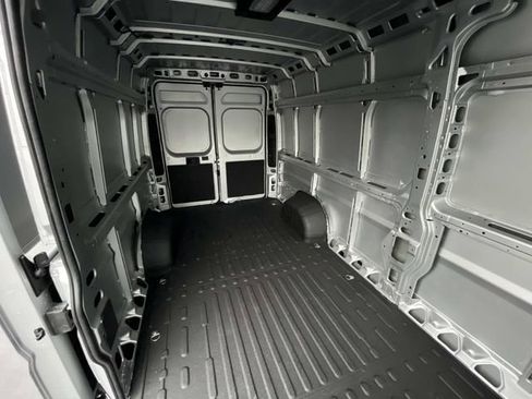 New 2026 RAM ProMaster 3500 w/ Premium Convenience Group image 16