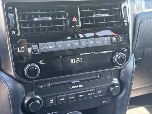 Certified 2023 Lexus GX 460 w/ Black Line Special Edition AWD/4WD image 26